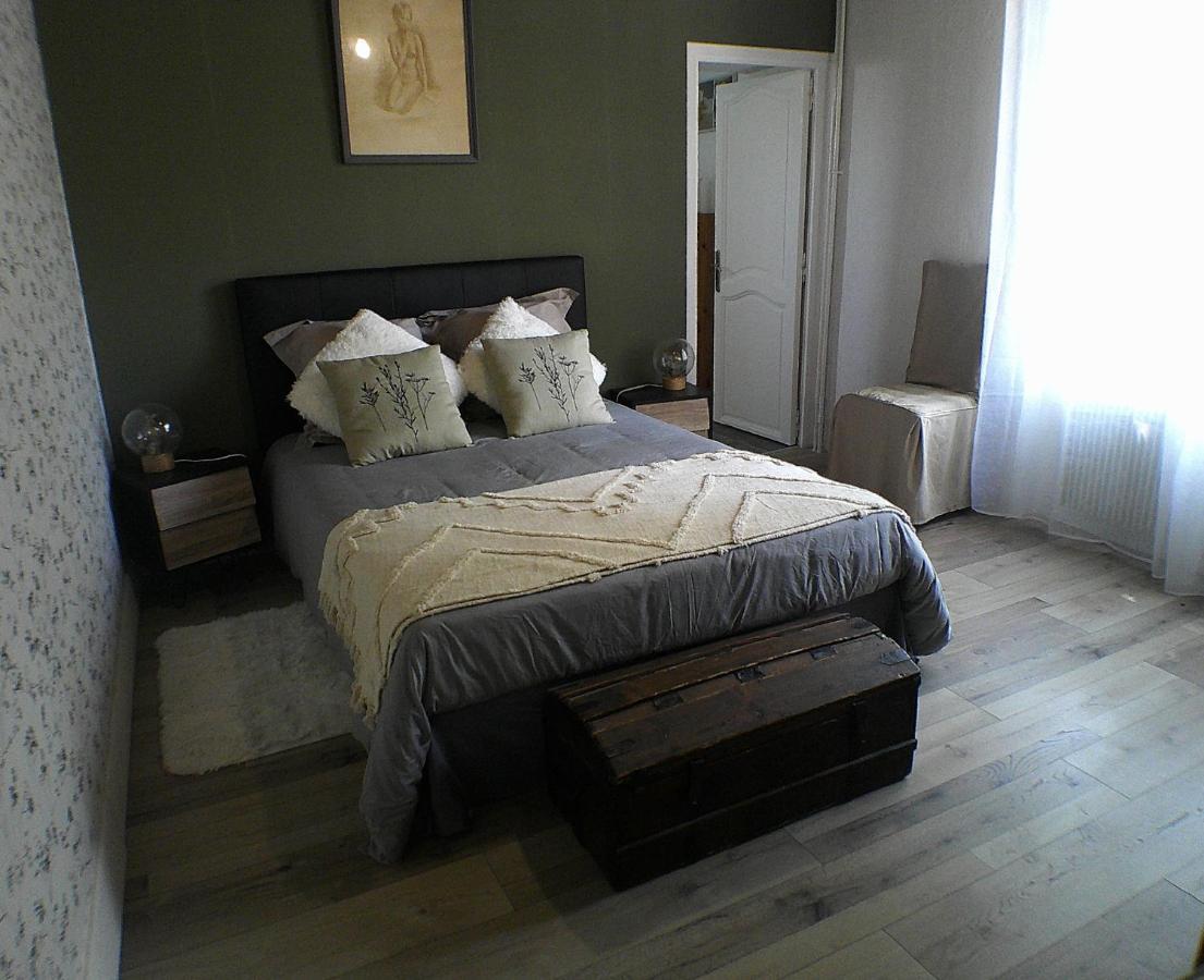 Le Clocooning Chambres D'Hotes Chez L'Habitant Billy  Kültér fotó