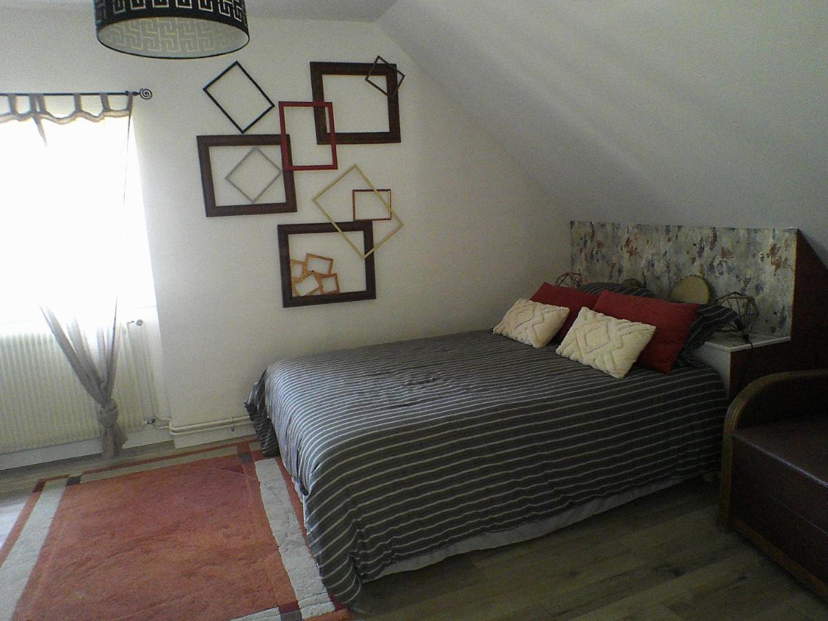 Le Clocooning Chambres D'Hotes Chez L'Habitant Billy  Kültér fotó