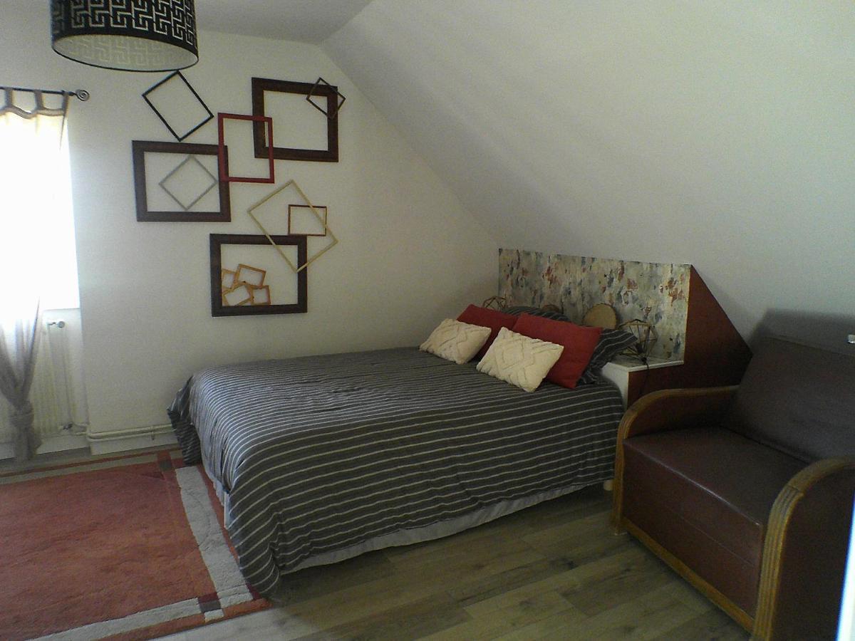Le Clocooning Chambres D'Hotes Chez L'Habitant Billy  Kültér fotó